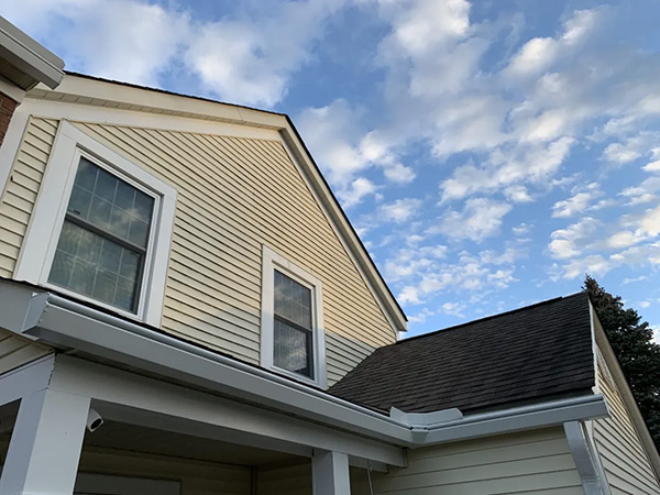 Carefree-Gutter-Guard-1
